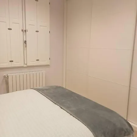 Luminoso Piso Con Vistas Al Puerto * קסטרו אורדיאלס